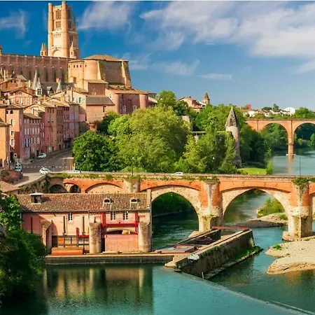 Apartamento L'elegance Urbaine-clim-parking Gratuit Dans Rue *