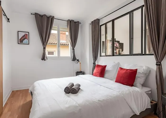 L'élégance Urbaine-clim-parking Gratuit Dans Rue *