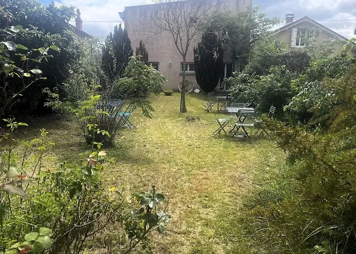 L'élégance Urbaine-clim-parking Gratuit Dans Rue * Toulouse