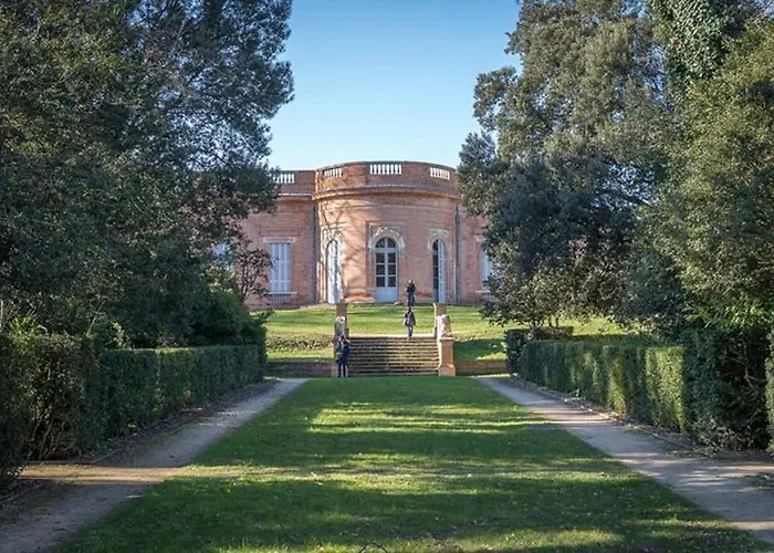 L'elegance Urbaine-clim-parking Gratuit Dans Rue