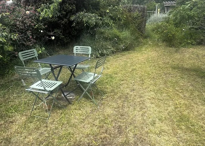 Apartment L'elegance Urbaine-clim-parking Gratuit Dans Rue *